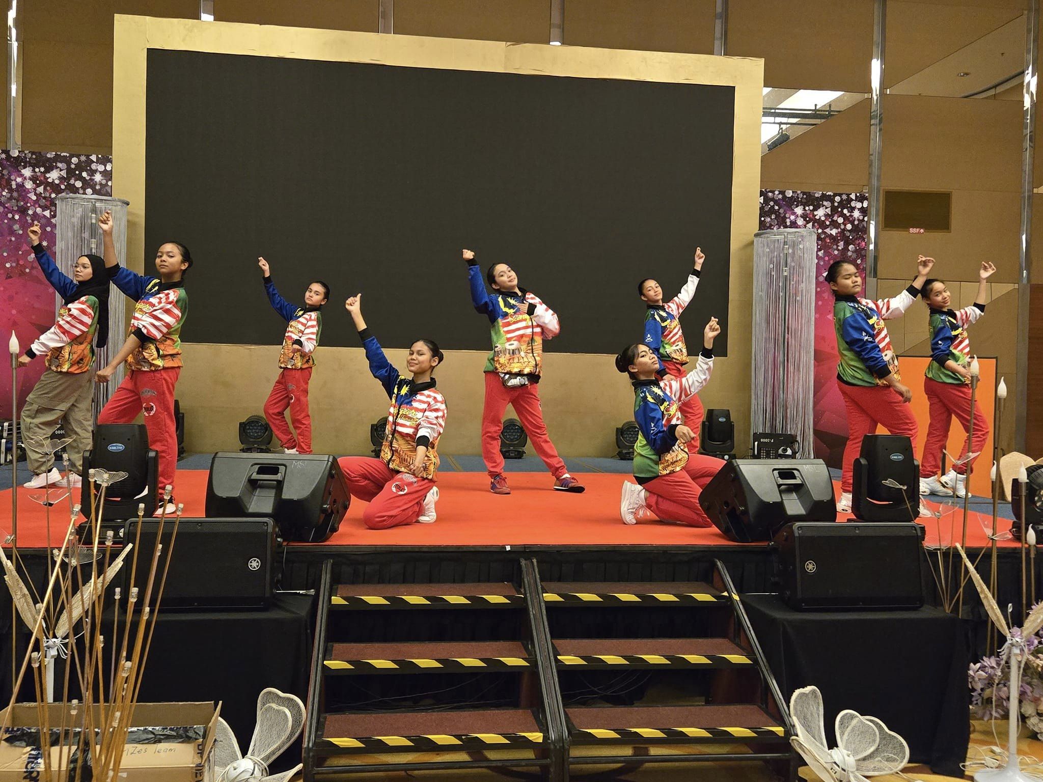 PERTUBUHAN SANGGAR TUNAS SENI KUANTAN